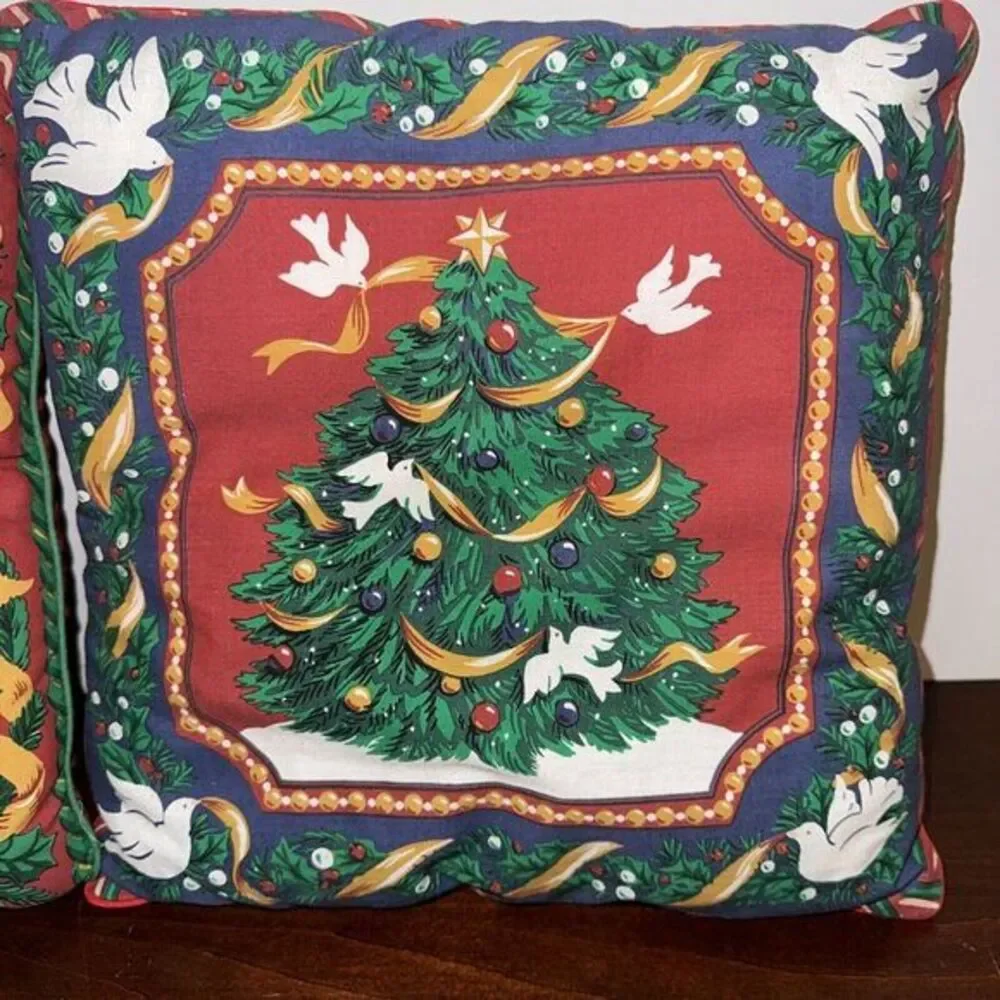 Vintage Christmas Pillows Santa Tree Doves Decorations‎ Ornaments Holly Bows 11